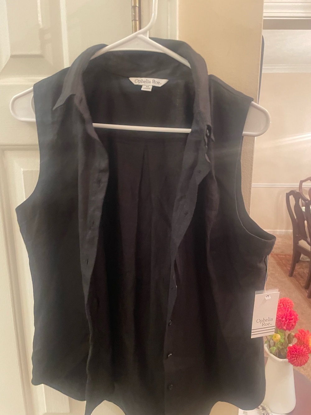 Ophelia Roe Black Linen Blend Sleeveless Button-Front Vest — Size M new with tag